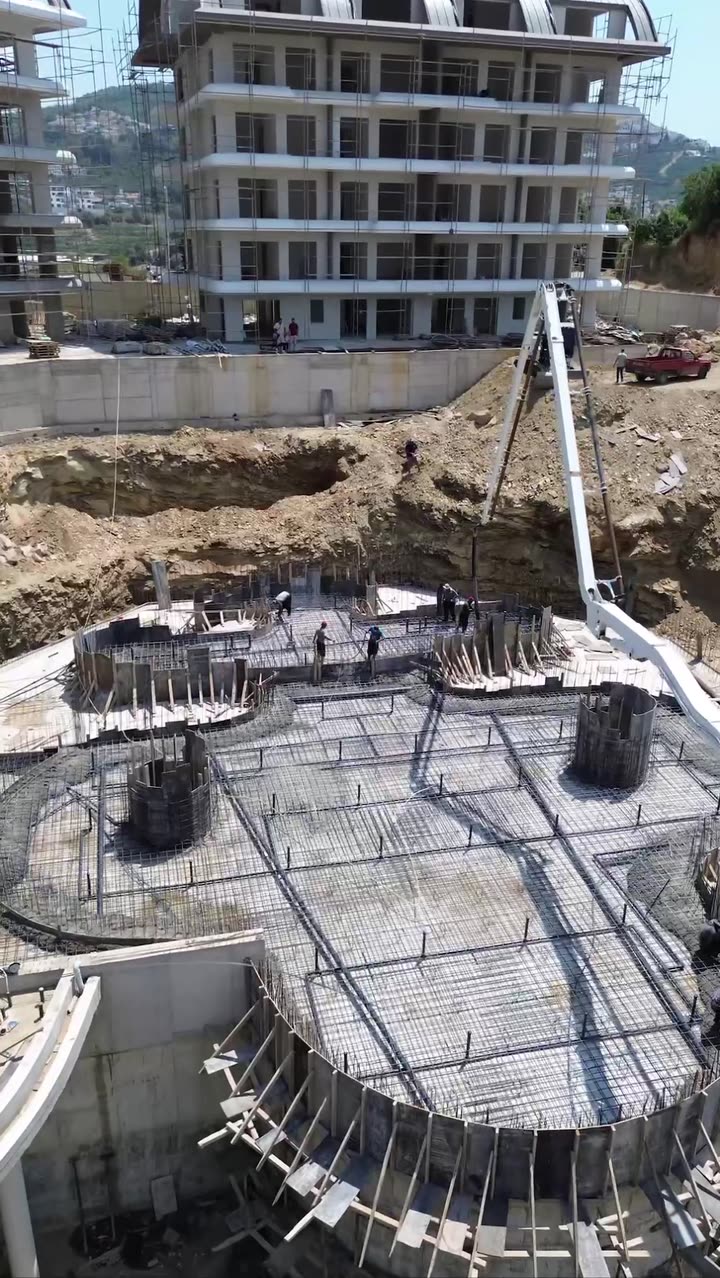 Drohnenflug über die Baustelle